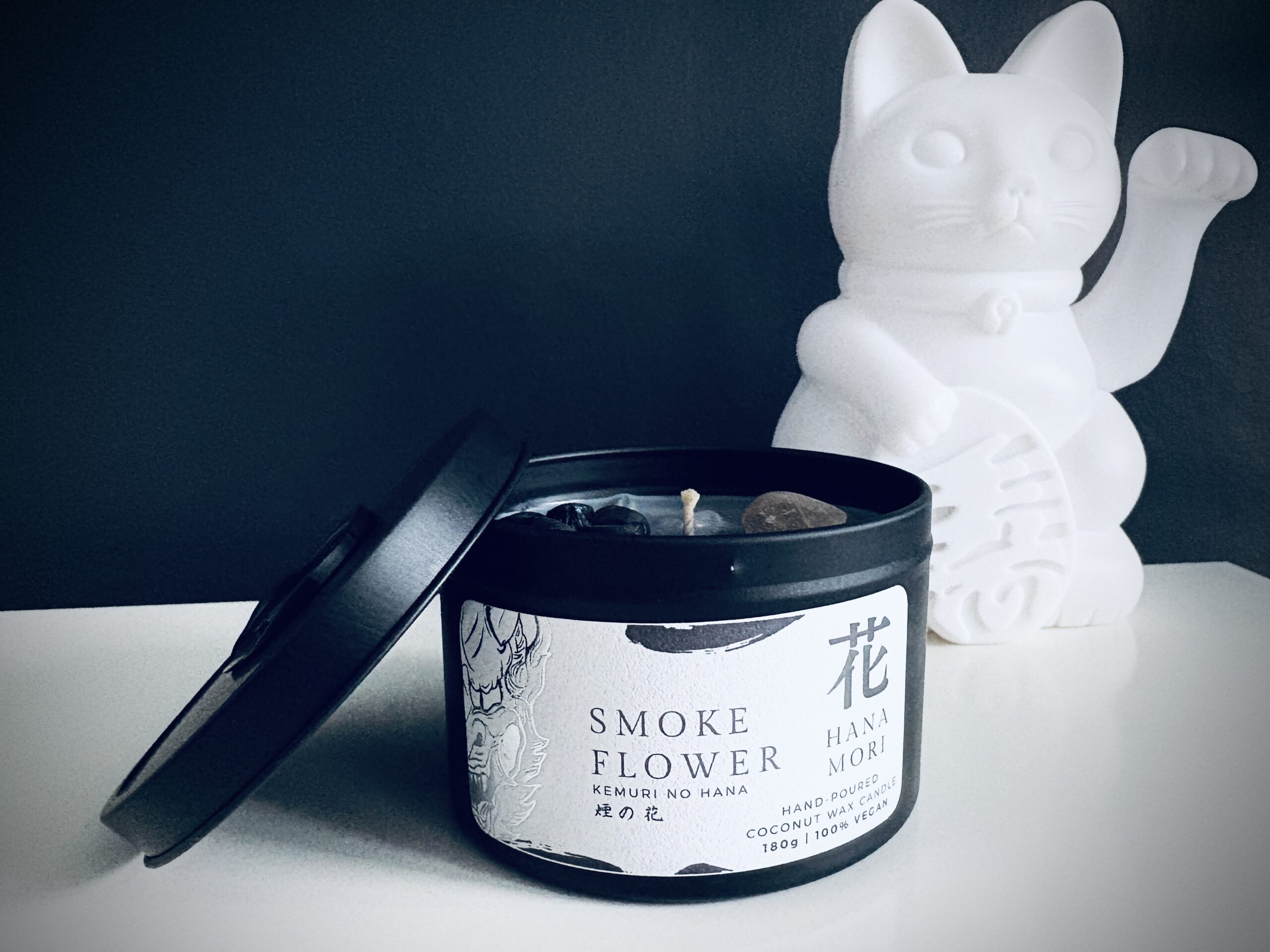 Smoke Flower - Smoky Floral Candle