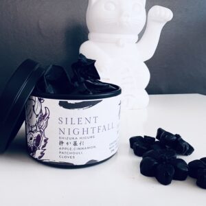 Silent Nightfall Spiced Apple Sakura Wax Melts